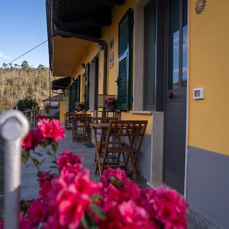 ホテル Il Giardino Dei Pavoni Soviore エクステリア 写真